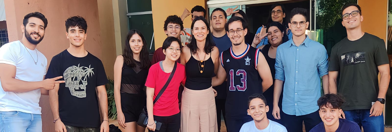 foto com a equipe inteia do ponte